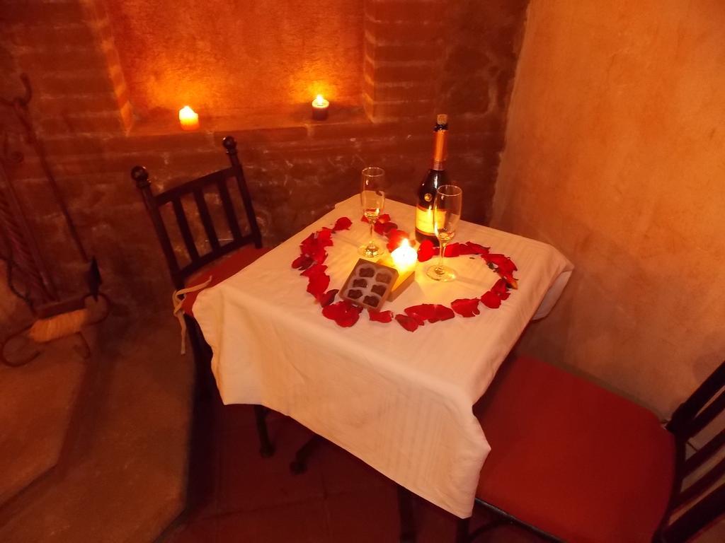 Hotel La Casona De Антигуа-Гватемала Экстерьер фото